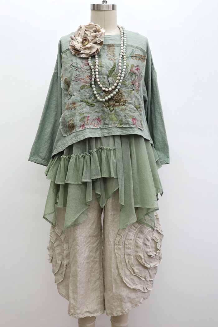 Crop Protea T-Shirt Long Sleeve - Image 3