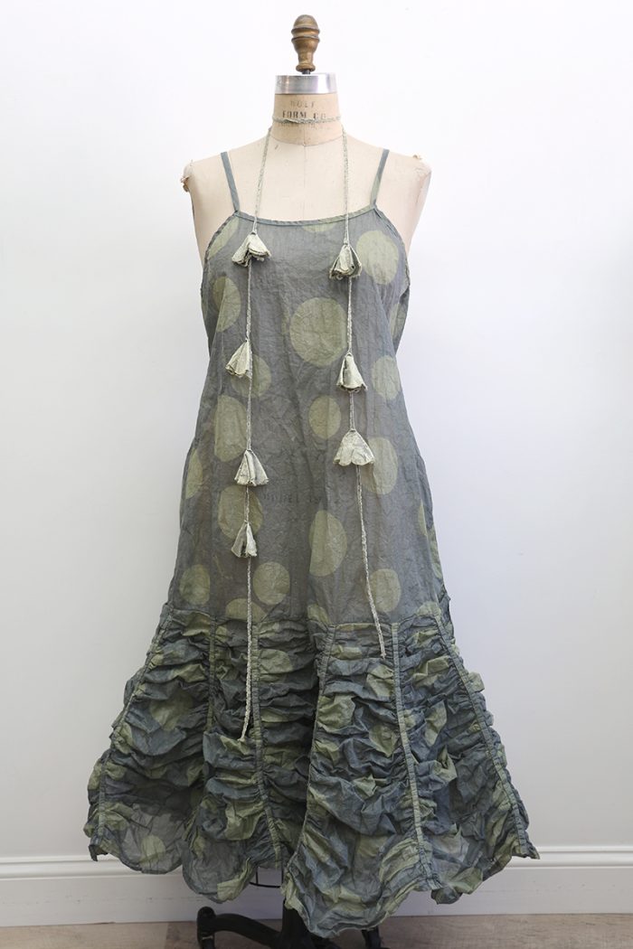 Low Rouched Slip