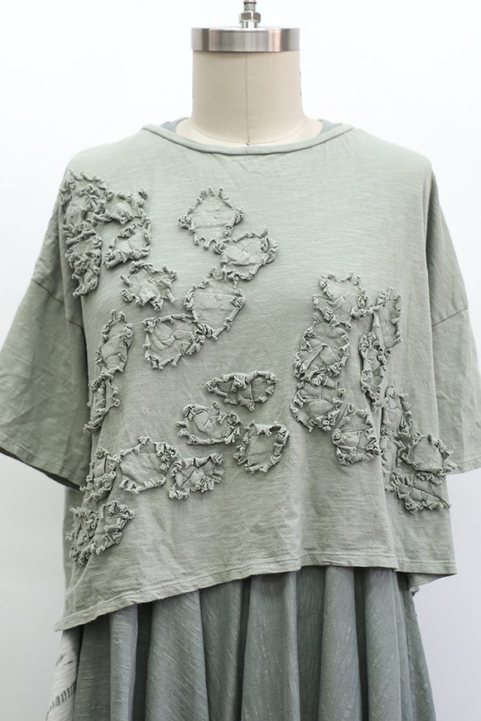 Anemone Crop T-Shirt Short Sleeve - Image 2