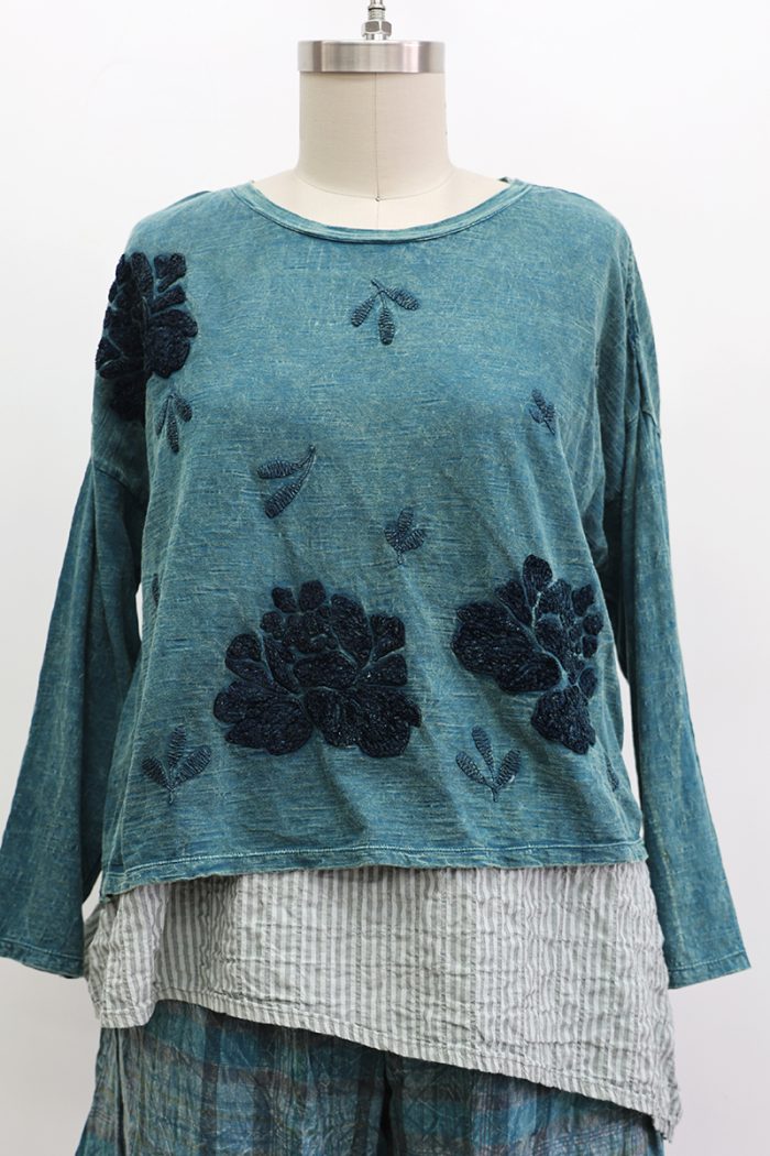 Gardenia T-shirt Crop Long Sleeve - Image 2