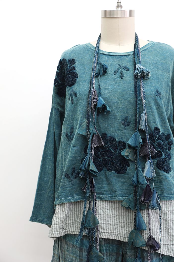 Gardenia T-shirt Crop Long Sleeve - Image 4