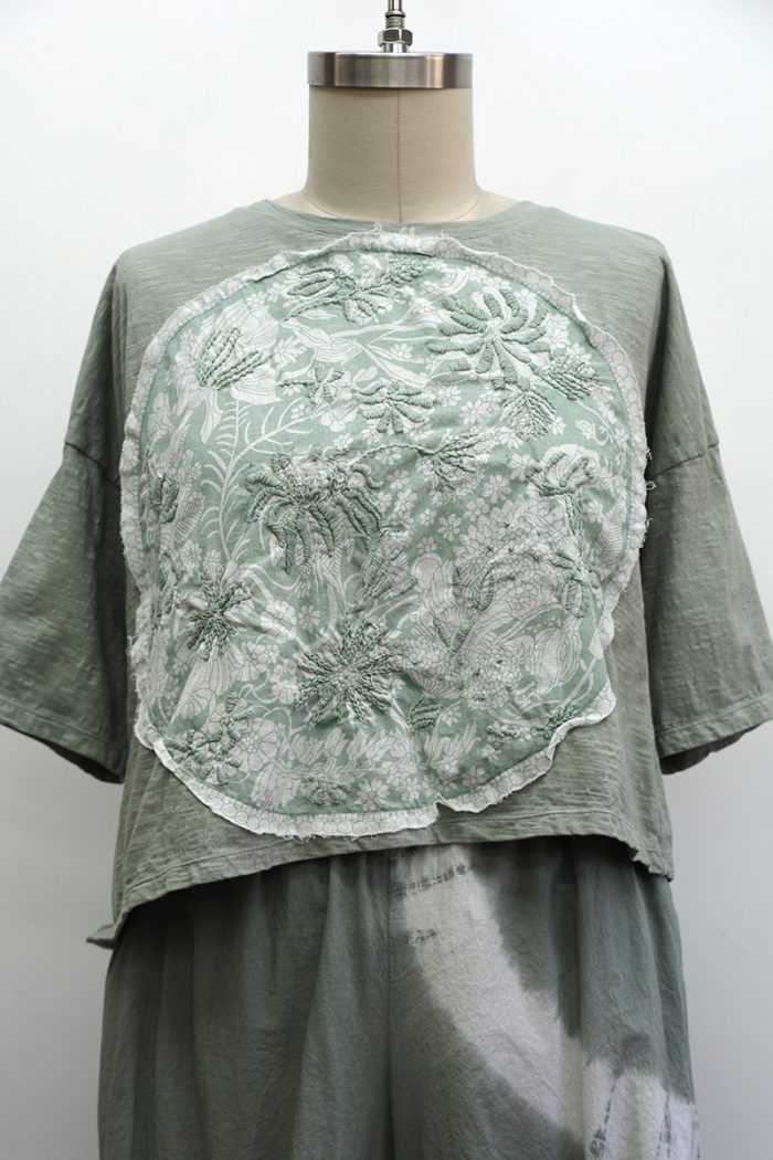 Crop Wildflower T-Shirt Short Sleeve - Image 2