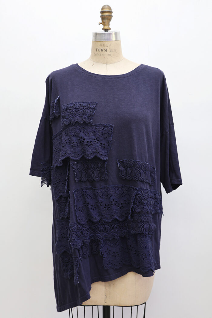 Bridgerton T-Shirt Short Sleeve - Image 2