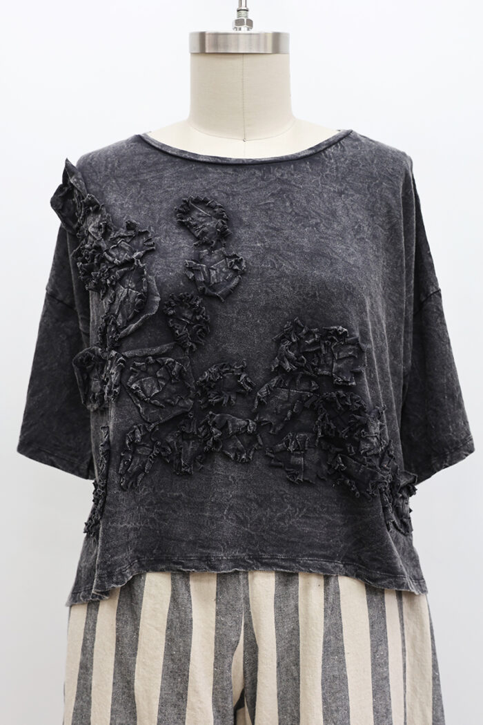 Anemone Crop T-Shirt Short Sleeve - Image 2