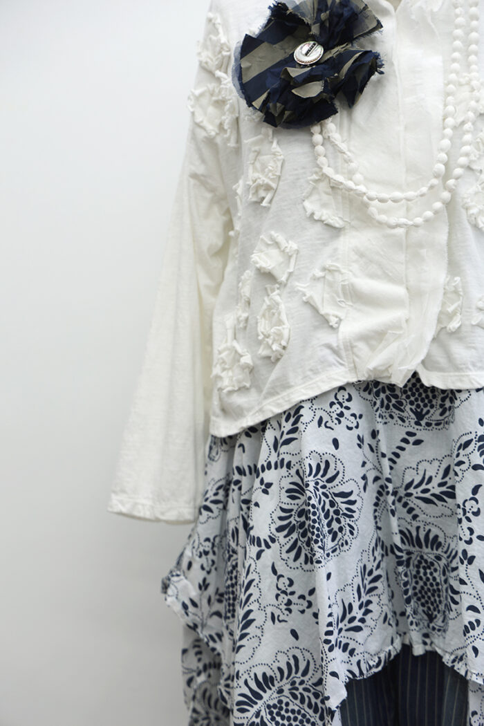 Anemone Cropped Cardigan - Image 4