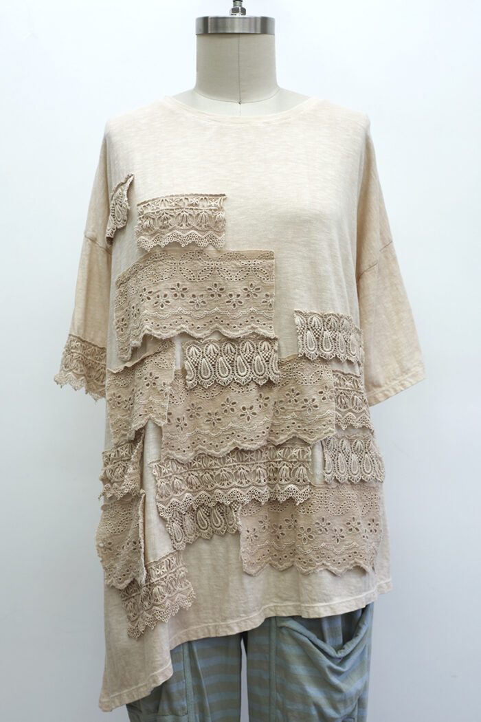 Bridgerton T-Shirt Short Sleeve - Image 2