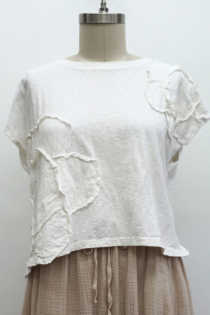 Crop Daisy T-Shirt Cap Sleeve - Image 2
