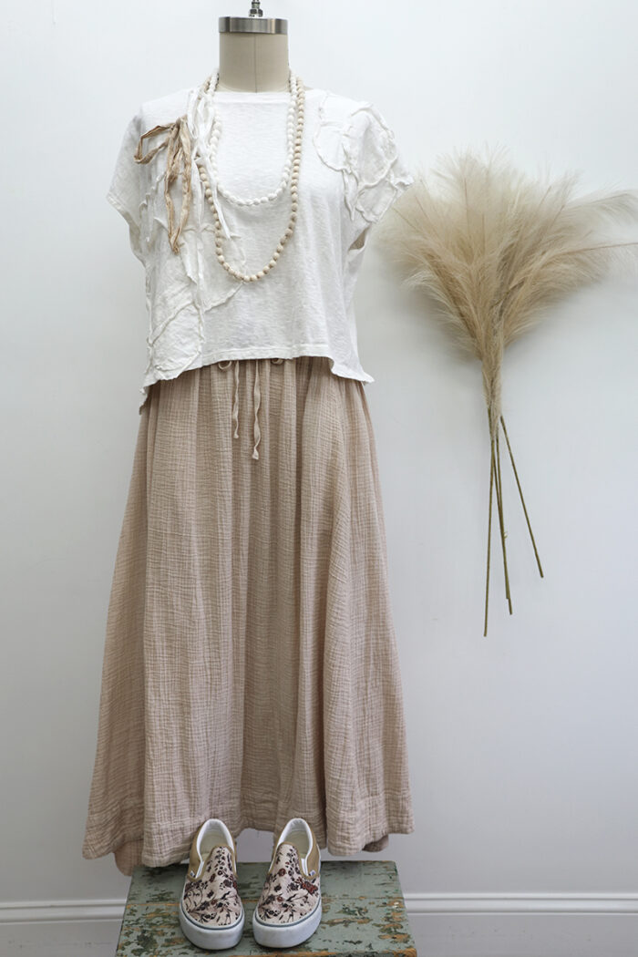 Crop Daisy T-Shirt Cap Sleeve