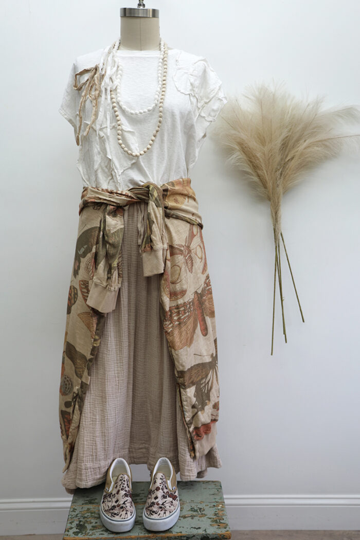 Crop Daisy T-Shirt Cap Sleeve - Image 3