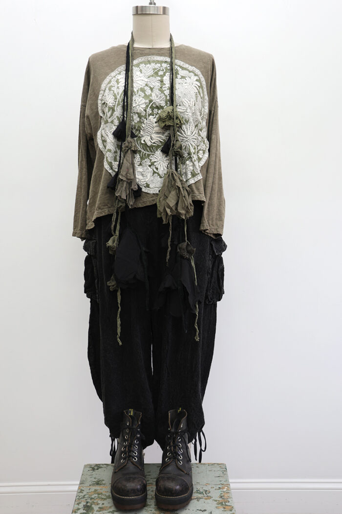 Crop Wildflower T-Shirt Long Sleeve
