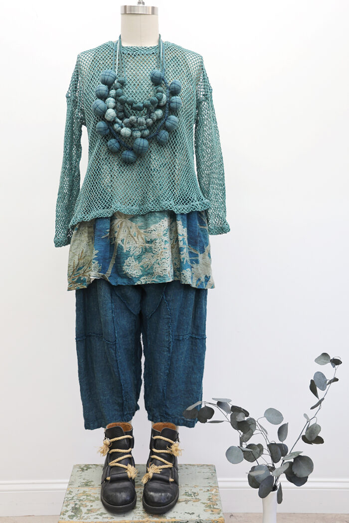 Crop Open Weave T-Shirt Long Sleeve - Image 3