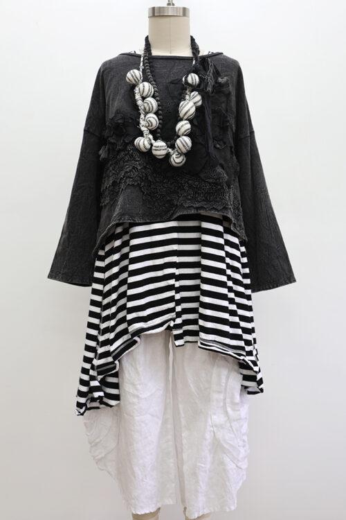 Tea Time Cropped Sweatshirt