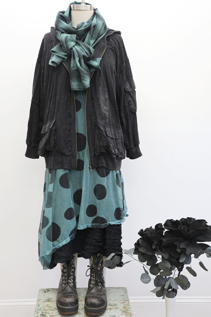 T-Shirt Dress Long Sleeve - Image 3