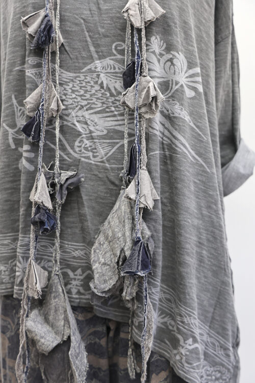 Border Bird T-Shirt Long Sleeve