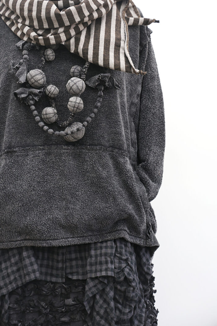 Kahlo Pullover - Image 4