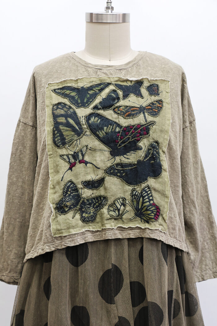 Crop Dark Butterfly T-Shirt Long Sleeve