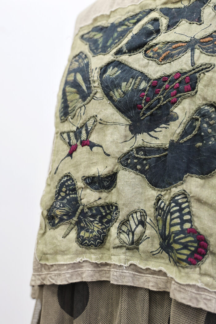 Crop Dark Butterfly T-Shirt Long Sleeve - Image 4