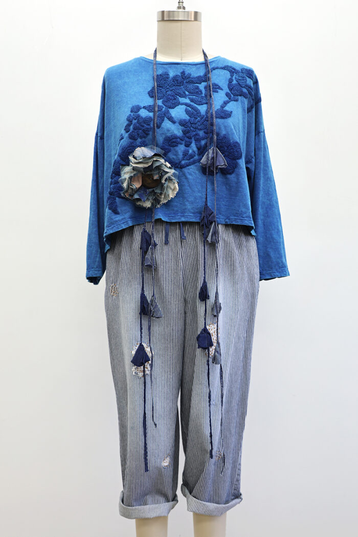 Crop Embroidered Garden T-Shirt Long Sleeve