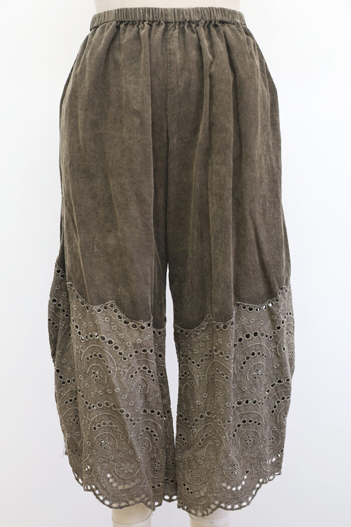 Peek-a-Boo Pant