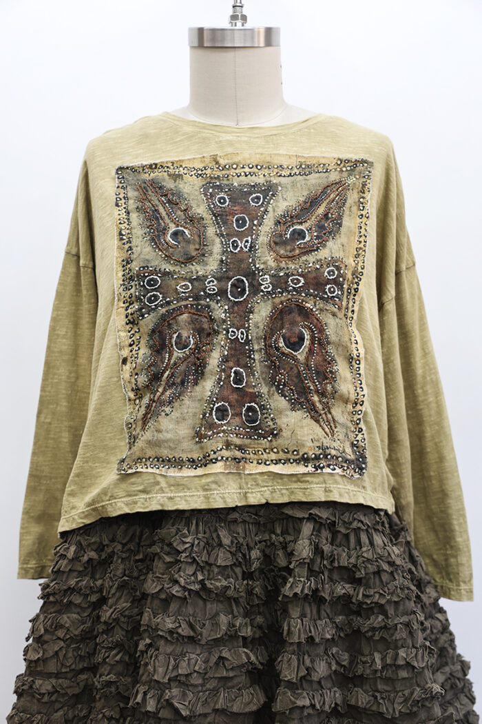 Crop Traverse T-Shirt Long Sleeve - Image 2