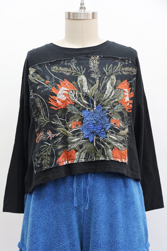 Crop Protea T-Shirt Long Sleeve - Image 2