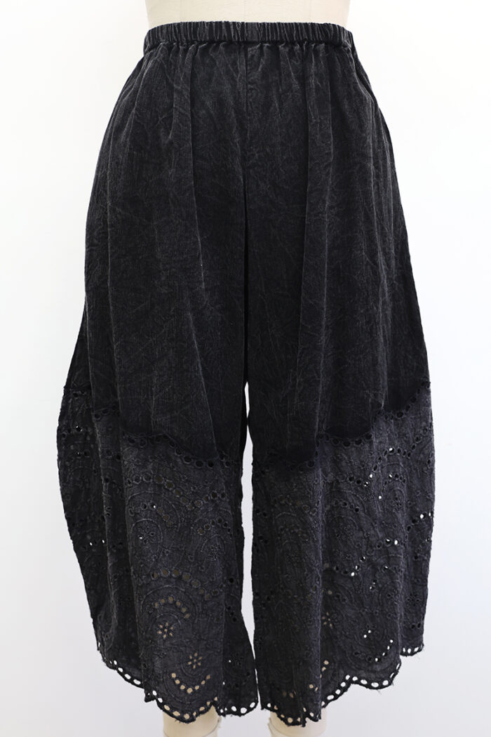 Peek-a-Boo Pant