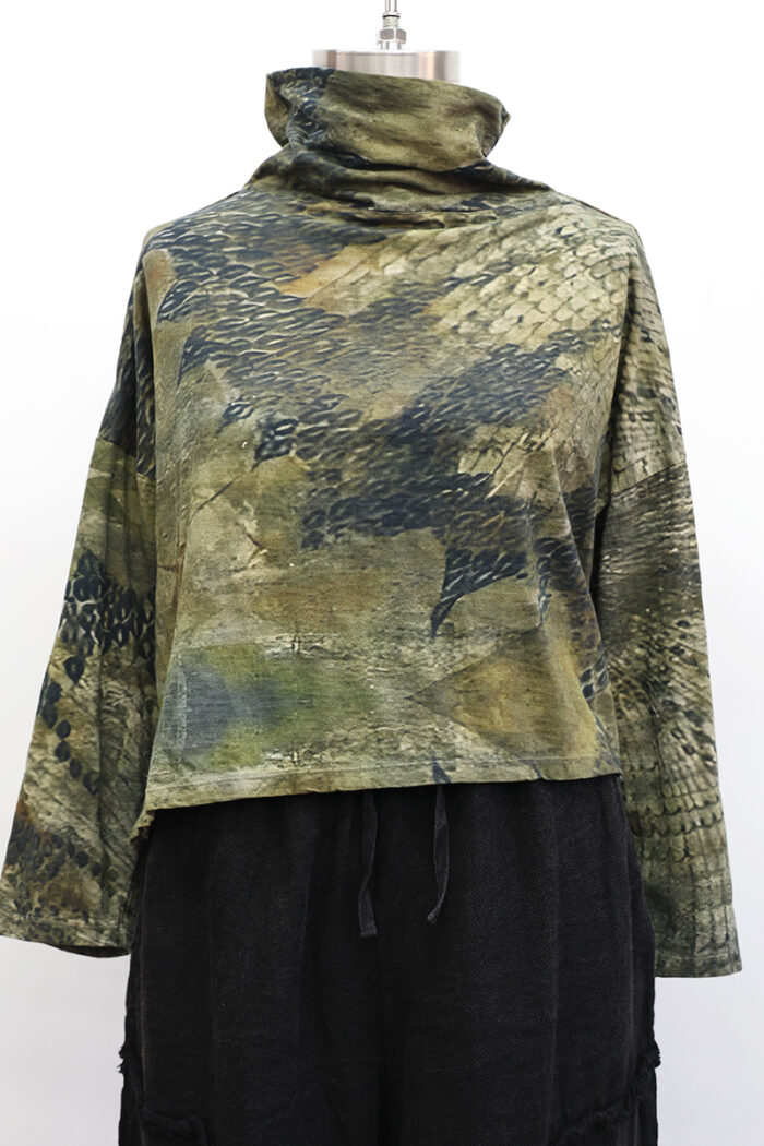 Crop Turtleneck Long Sleeve - Image 2